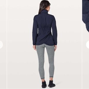 Lululemon such a cinch jacket midnight navy size 8
